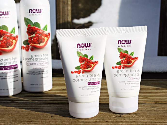 5 Reasons You Should Add Products with Pomegranate Extract to Your Beauty Routine (Backed by Science)