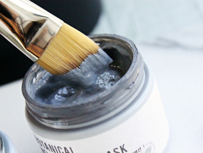 Multimasking with Bonvivant Mellow Jelly Clay Masks