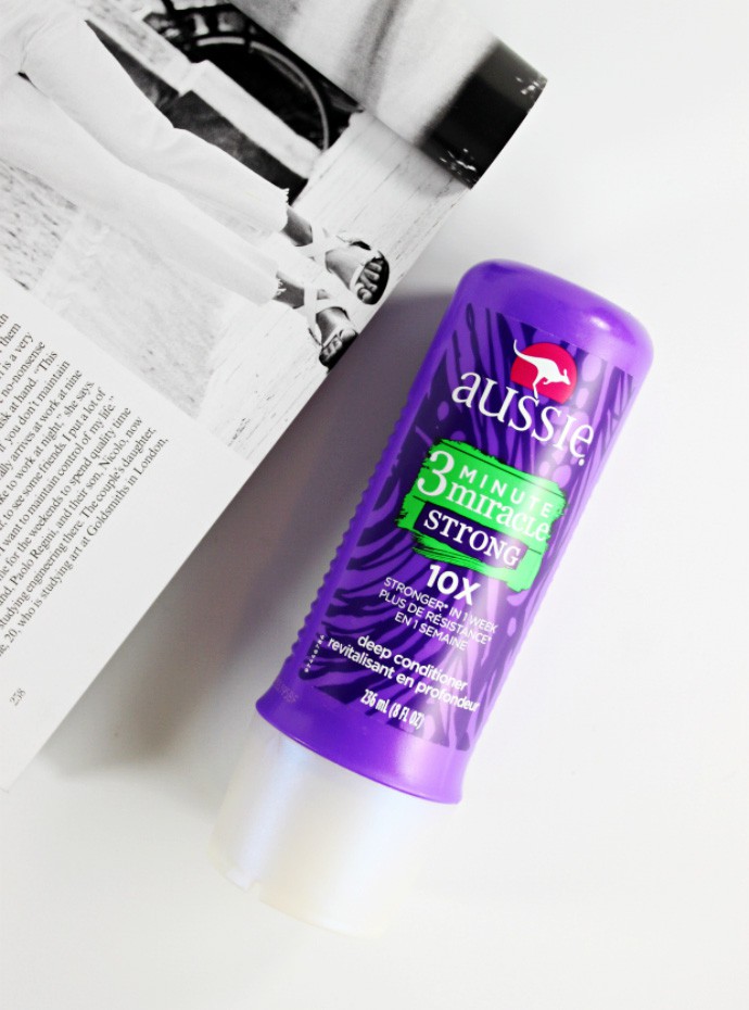 Tips & Tricks for a Frizz-Free Holiday Season