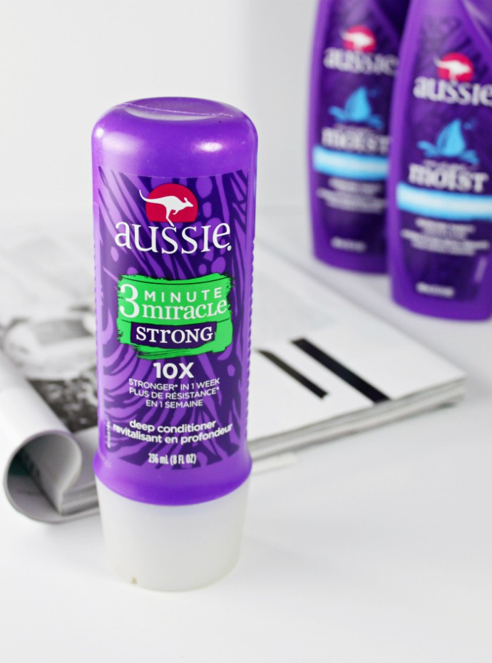 Tips & Tricks for a Frizz-Free Holiday Season