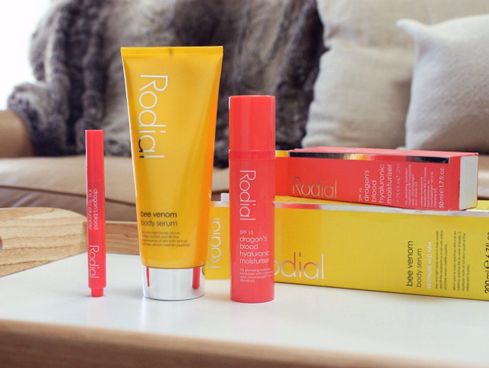 Review Rodial Dragon's Blood Hyaluronic Moisturizer SPF15, Rodial Dragon's Blood XXL Lip Plumper, Rodial Bee Venom Body Serum