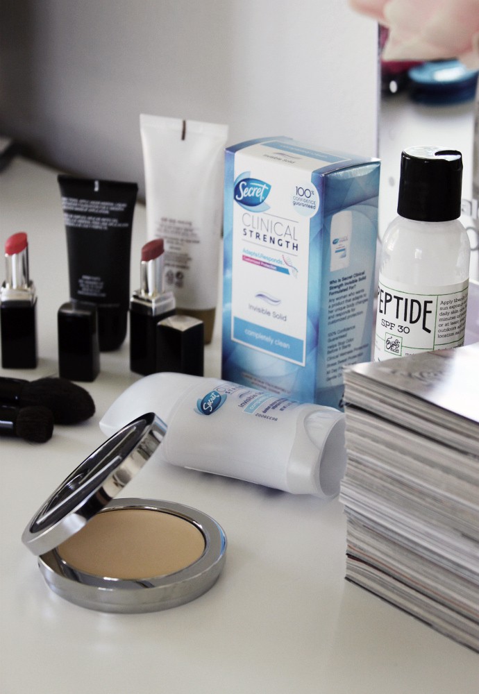 LONG WEEKEND CHECKLIST: 7 things you may not think of while spending time with family & friends during Memorial Day weekend. | #AD #StressTest