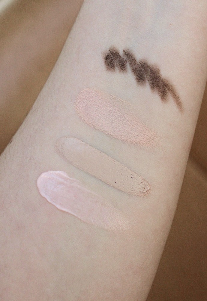 L'Oreal Brow Stylist Kabuki Blender, Infallible Total Cover Foundation 302, Infallible Total Cover Concealing and Contour Kit, Visible Lift Radiance Booster Swatch