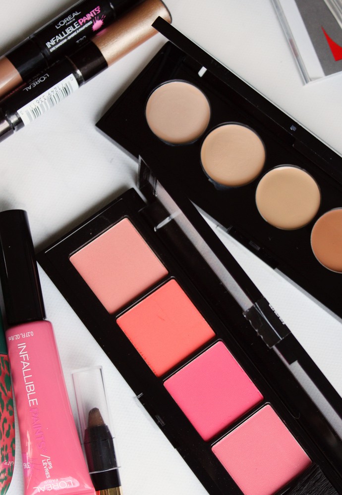 L'Oreal Lip Paints Swatches