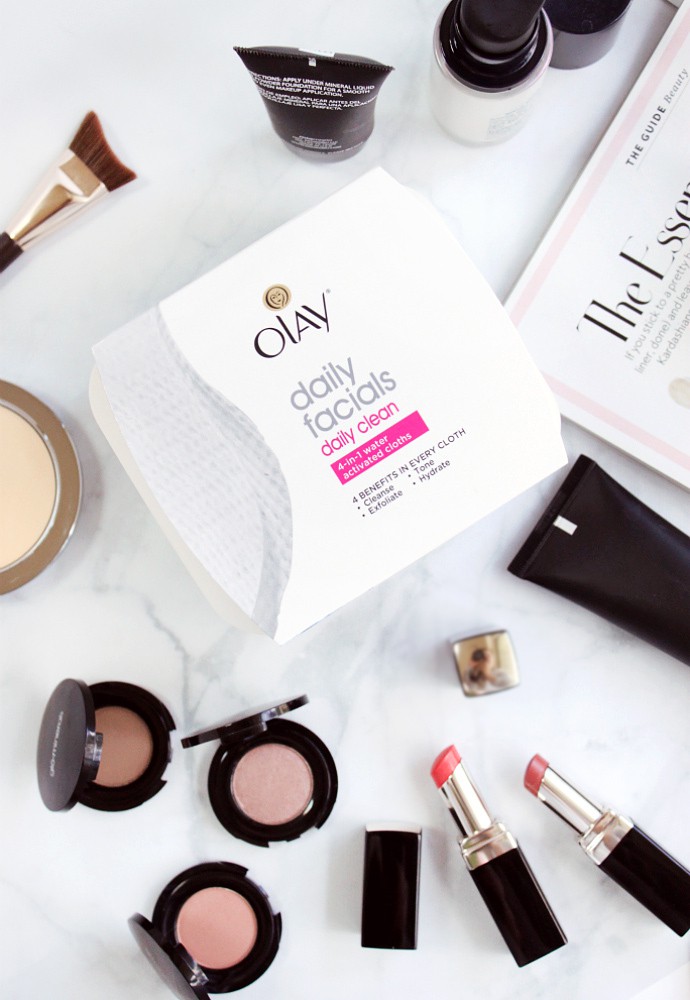 Minimalist Beauty: Deep Pore Cleanser & Face Wash for Combination Skin Olay Daily Facials